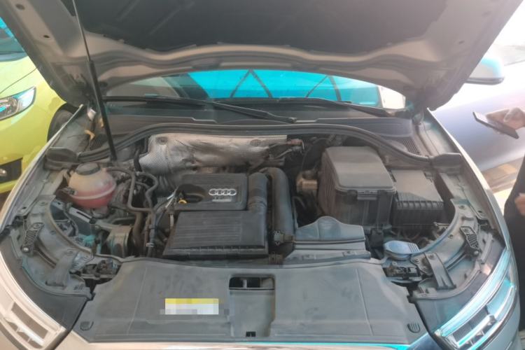 Used Audi Q3 2018 30 TFSI Fashion Edition Collector's Version Engine Bay