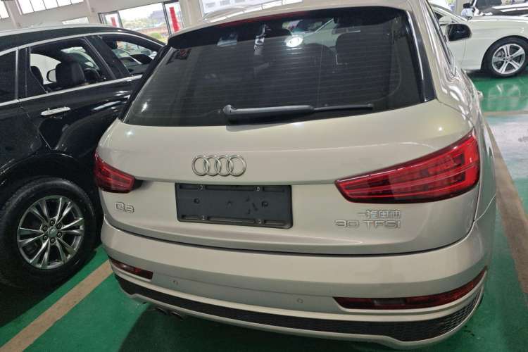 Used Audi Q3 2018 30 TFSI Fashion Edition Collector's Version Exterior 4
