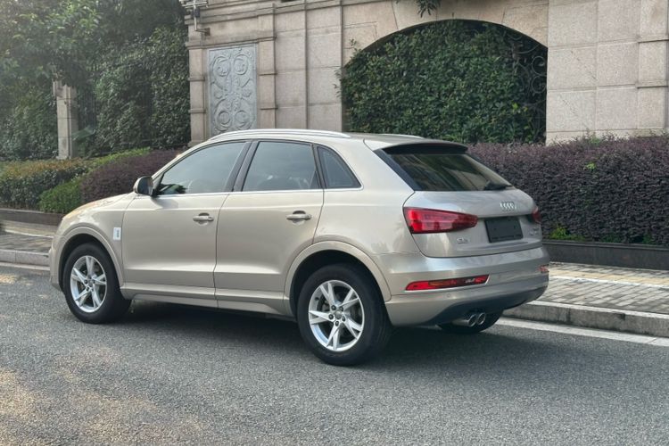 Used Audi Q3 2018 30th Anniversary Edition 30 TFSI Fashion Model Exterior 4