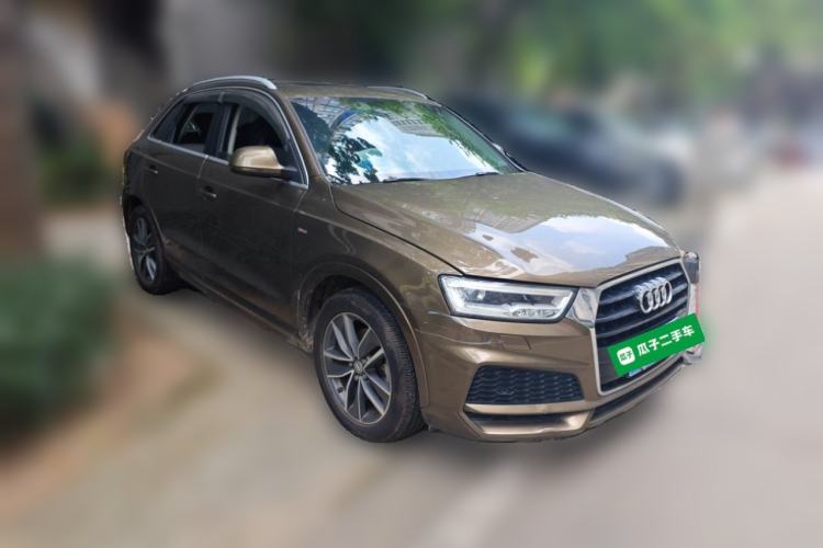 Used Audi Q3 2018 30 TFSI Fashion Edition Collector's Version Front Right 45 Deg
