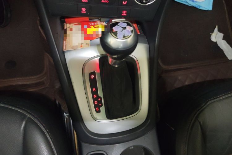 Used Audi Q3 2018 30th Anniversary Edition 30 TFSI Fashion Model Gear Lever