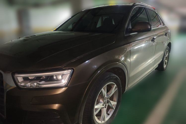 Used Audi Q3 2018 30th Anniversary Edition 35 TFSI Fashion Model Guazi used car, China used car export, Used car for sale, Used Audi cars, Cheapest cars for sale
