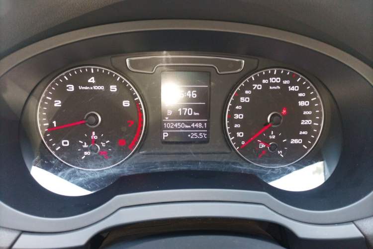 Used Audi Q3 2018 30th Anniversary Edition 30 TFSI Fashion Model Instrument Cluster