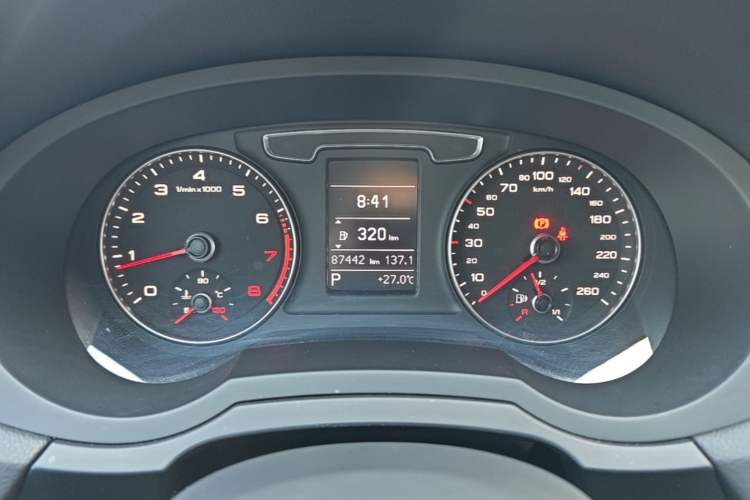 Used Audi Q3 2018 30th Anniversary Edition 35 TFSI Sport Model Instrument Cluster