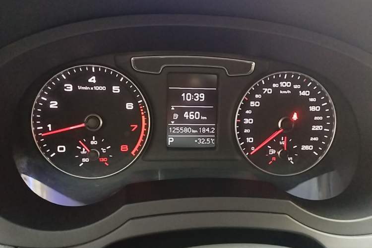 Used Audi Q3 2018 30th Anniversary Edition 30 TFSI Fashion Model Instrument Cluster