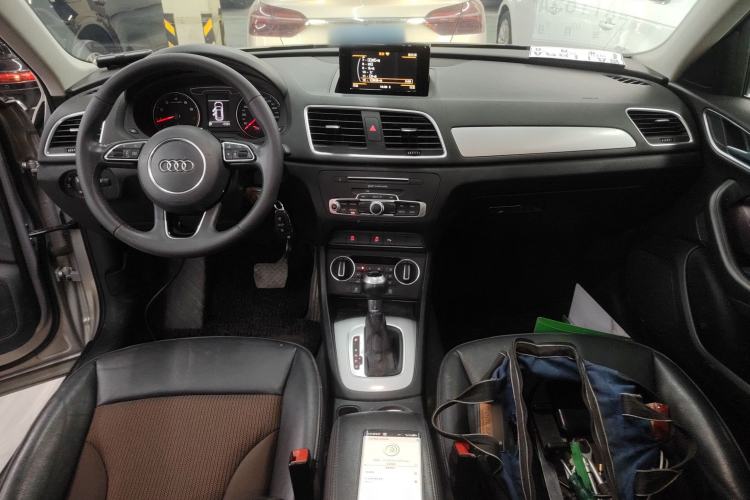 Used Audi Q3 2018 30th Anniversary Edition 35 TFSI Fashion Model Interior 2