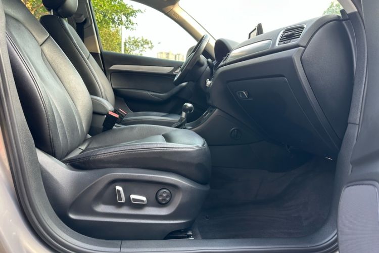 Used Audi Q3 2018 30th Anniversary Edition 30 TFSI Fashion Model Interior 7