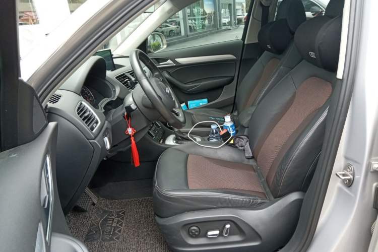 Used Audi Q3 2018 30th Anniversary Edition 35 TFSI Fashion Model Left Front Seat