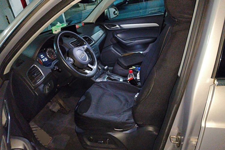 Used Audi Q3 2018 30th Anniversary Edition 30 TFSI Fashion Model Left Front Seat
