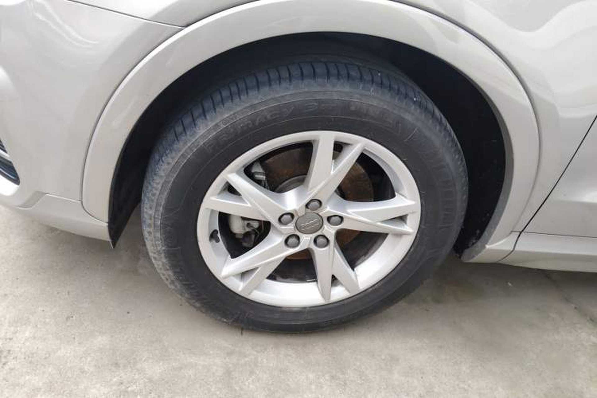 Used Audi Q3 2018 30th Anniversary Edition 35 TFSI Fashion Model Left Front Wheel Hub