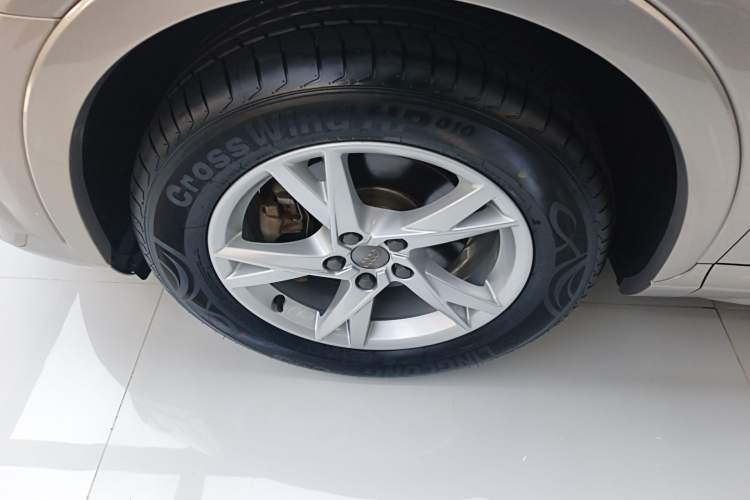 Used Audi Q3 2018 30th Anniversary Edition 35 TFSI Fashion Model Left Front Wheel Hub