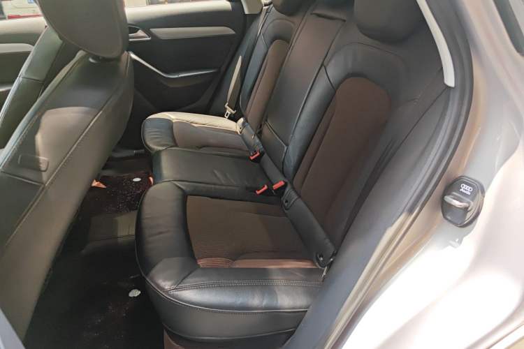 Used Audi Q3 2018 30th Anniversary Edition 30 TFSI Fashion Model Left Rear Seat