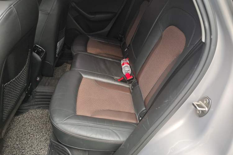 Used Audi Q3 2018 30th Anniversary Edition 30 TFSI Fashion Model Left Rear Seat