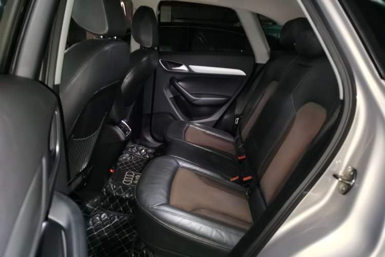 Used Audi Q3 2018 30th Anniversary Edition 30 TFSI Fashion Model Left Rear Seat