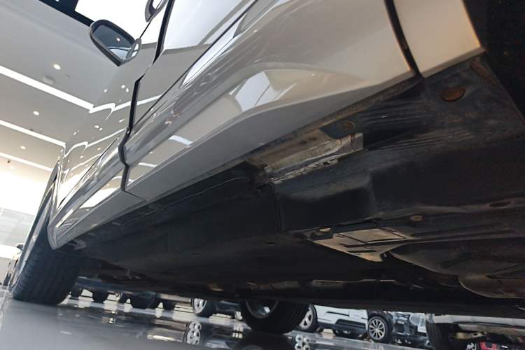Used Audi Q3 2018 30th Anniversary Edition 35 TFSI Fashion Model Left Side Sill