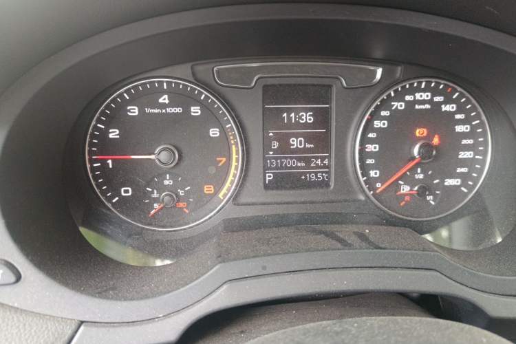 Used Audi Q3 2018 30 TFSI Fashion Edition Collector's Model Odometer Close Up