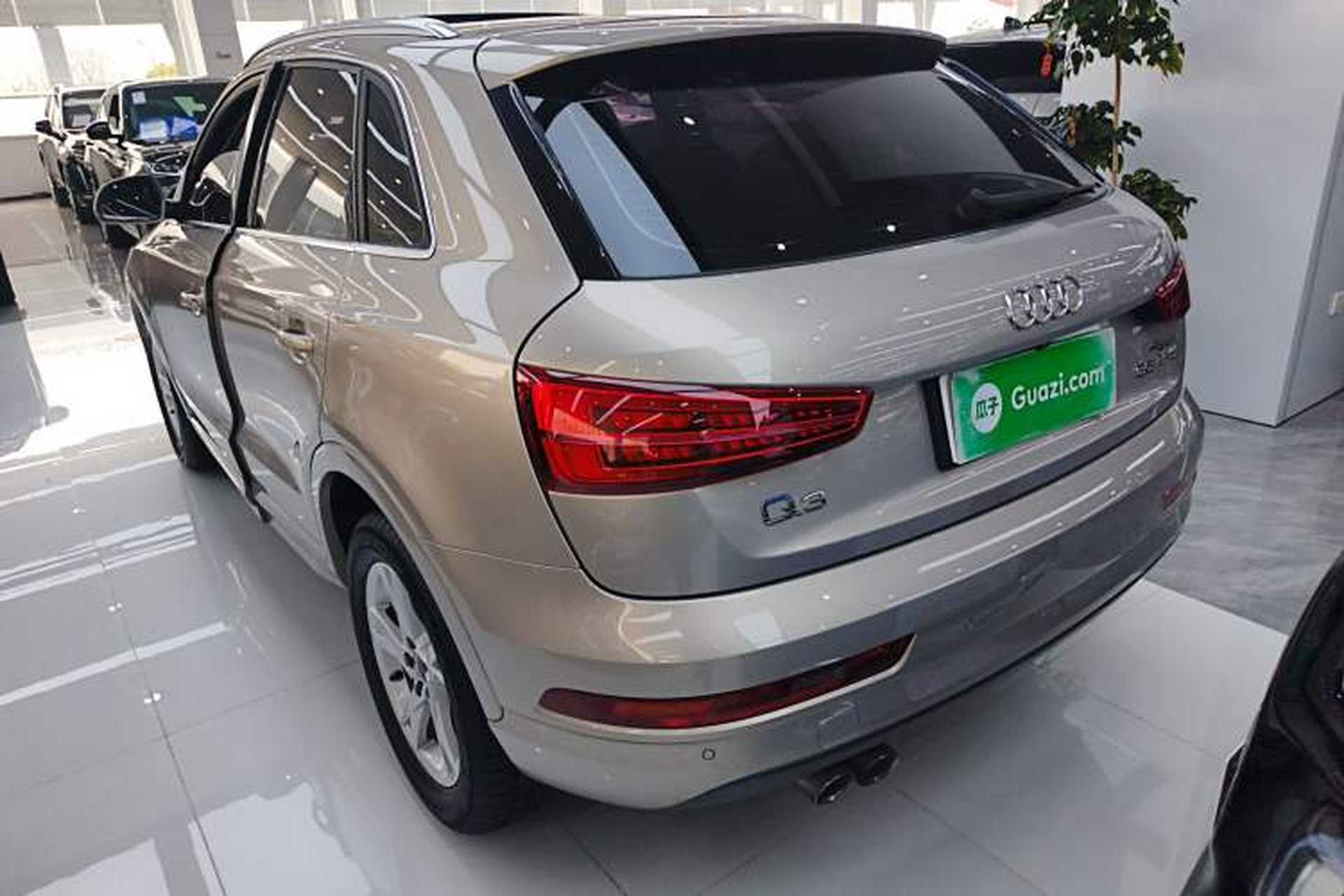 Used Audi Q3 2018 30th Anniversary Edition 35 TFSI Fashion Model Rear Left 45 Deg