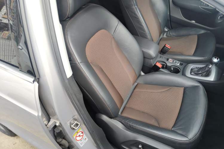 Used Audi Q3 2018 30th Anniversary Edition 35 TFSI Fashion Model Right Front Seat