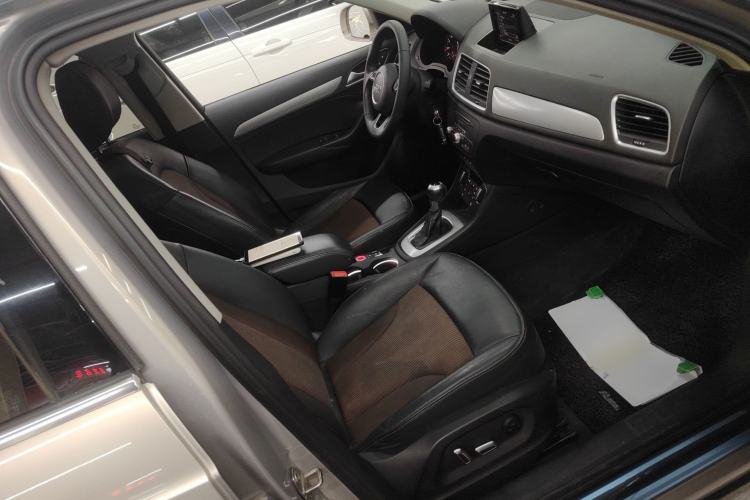 Used Audi Q3 2018 30th Anniversary Edition 35 TFSI Fashion Model Right Front Seat