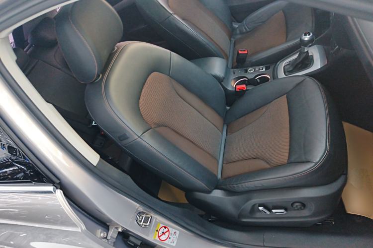 Used Audi Q3 2018 30th Anniversary Edition 35 TFSI Fashion Model Right Front Seat