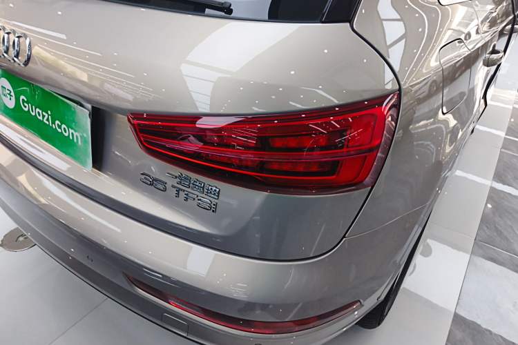 Used Audi Q3 2018 30th Anniversary Edition 35 TFSI Fashion Model Right Rear Taillight