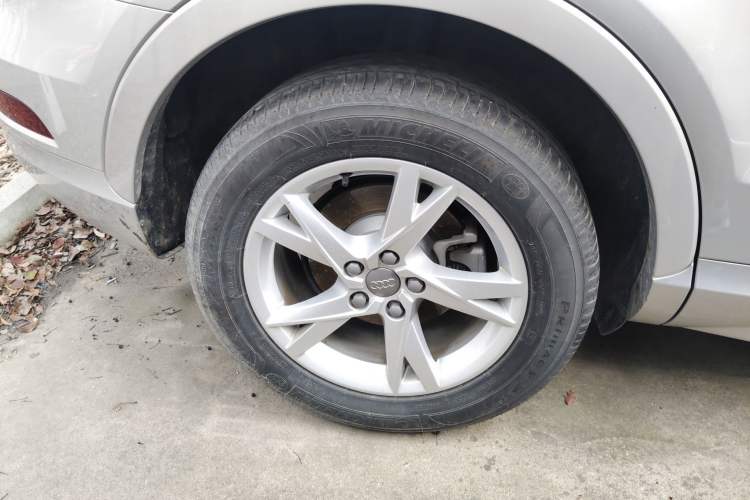 Used Audi Q3 2018 30th Anniversary Edition 35 TFSI Fashion Model Right Rear Wheel Hub