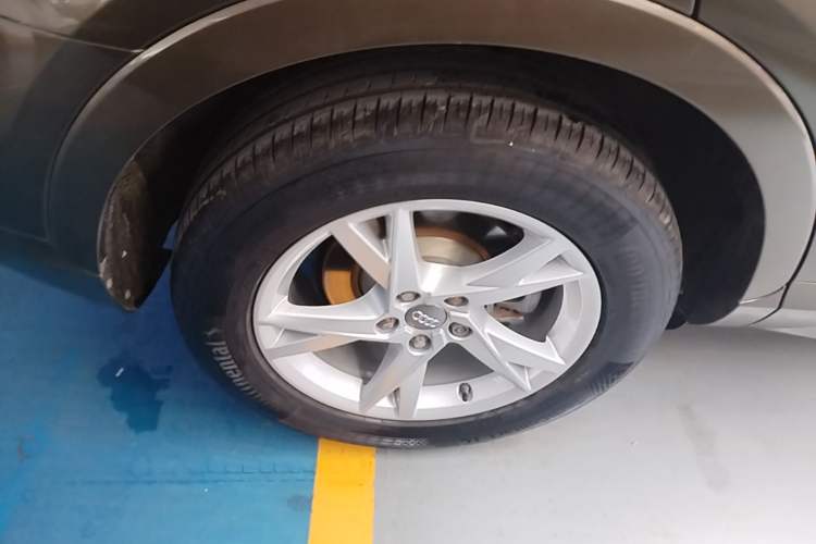 Used Audi Q3 2018 30th Anniversary Edition 30 TFSI Fashion Model Right Rear Wheel Hub