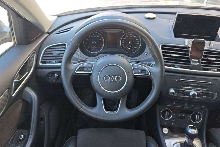 Used Audi Q3 2018 30th Anniversary Edition 35 TFSI Sport Model Steering Wheel