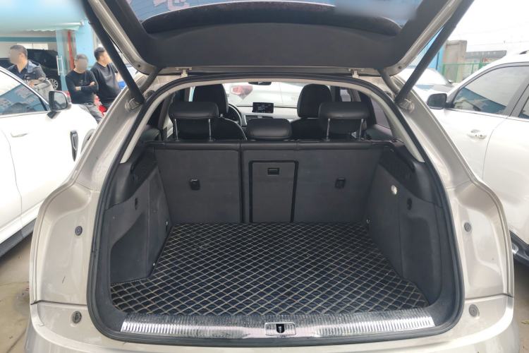 Used Audi Q3 2018 30th Anniversary Edition 35 TFSI Fashion Model Trunk