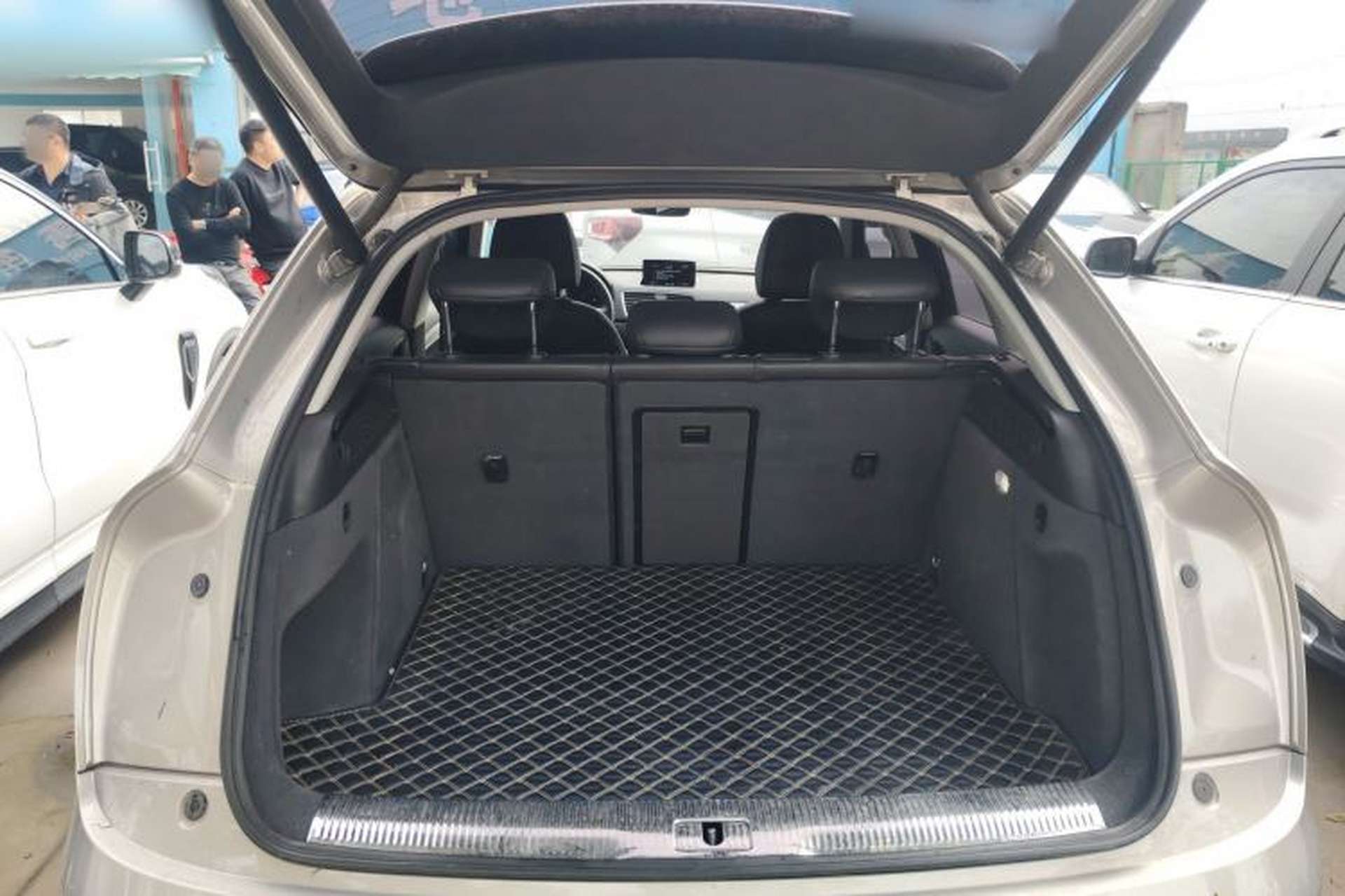 Used Audi Q3 2018 30th Anniversary Edition 35 TFSI Fashion Model Trunk