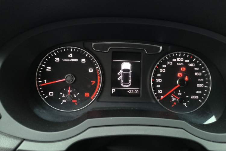 Used Audi Q3 2018 30th Anniversary Edition 30 TFSI Fashion Model Instrument Cluster