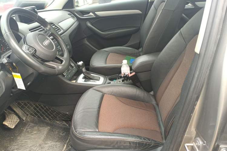 Used Audi Q3 2018 30th Anniversary Edition 30 TFSI Fashion Model Left Front Seat