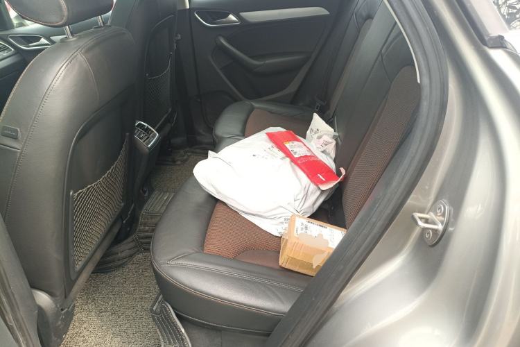 Used Audi Q3 2018 30th Anniversary Edition 30 TFSI Fashion Model Left Rear Seat