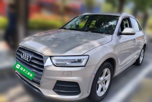 Ojetý Audi Q3 2018 30th Anniversary Edition 30 TFSI Fashion Model