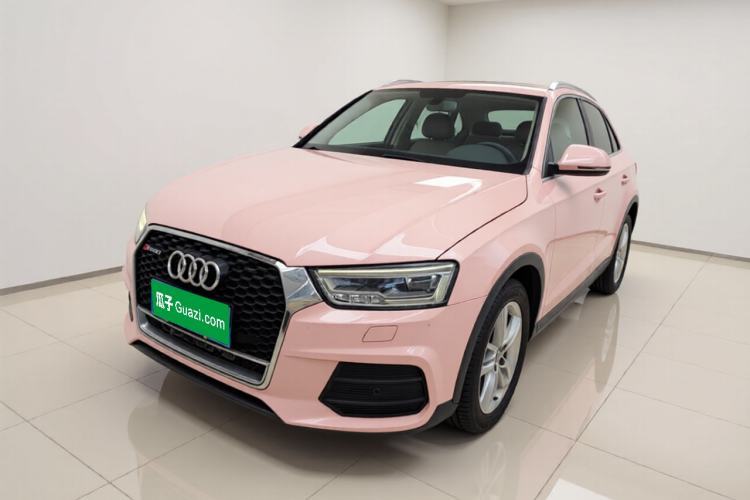 Used Audi Q3 2018 30th Anniversary Edition 30 TFSI Style Model Guazi used car, China used car export, Used car for sale, Used cars, Cheapest cars for sale