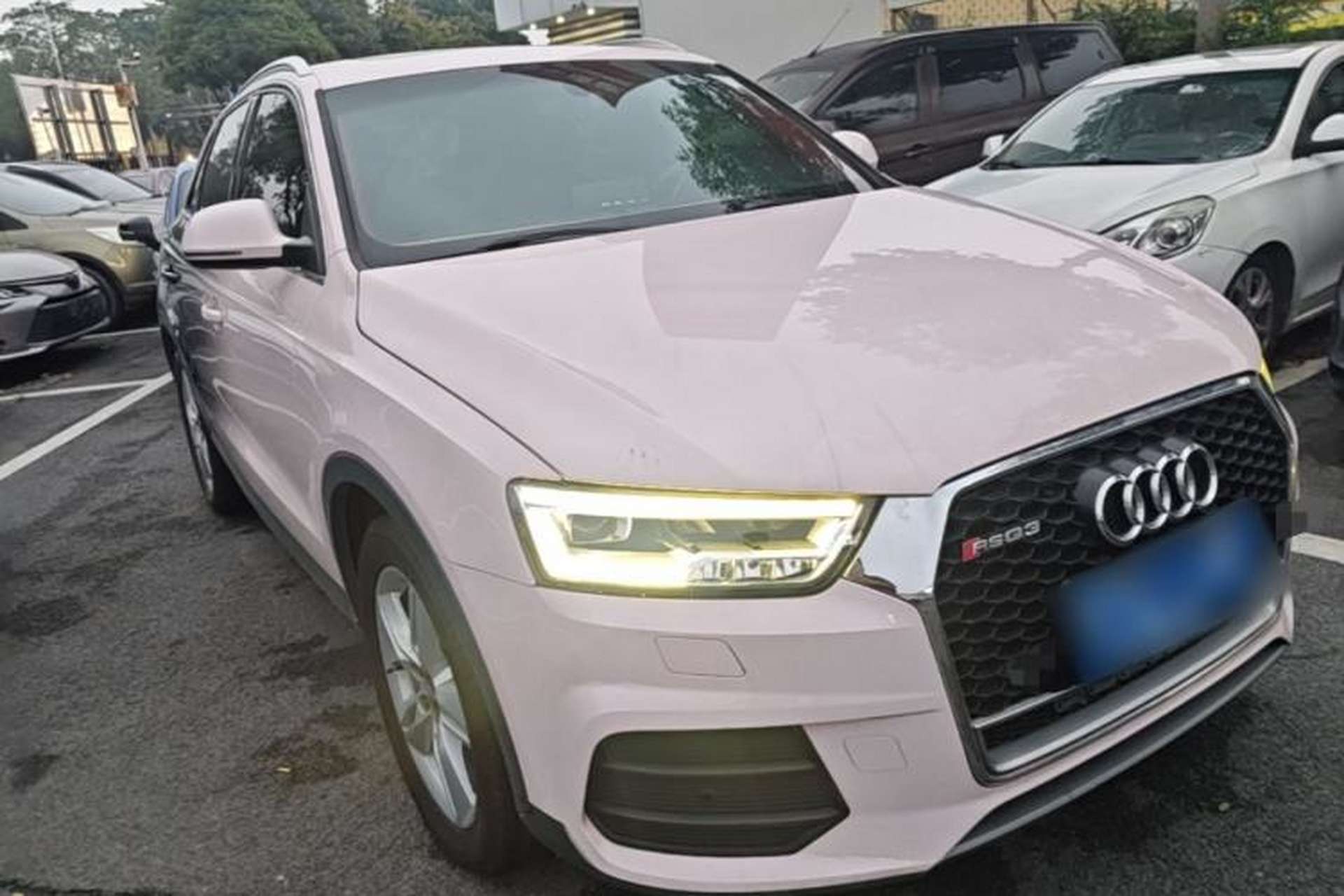 Used Audi Q3 2018 30th Anniversary Edition 30 TFSI Style Model Front Right 45 Deg