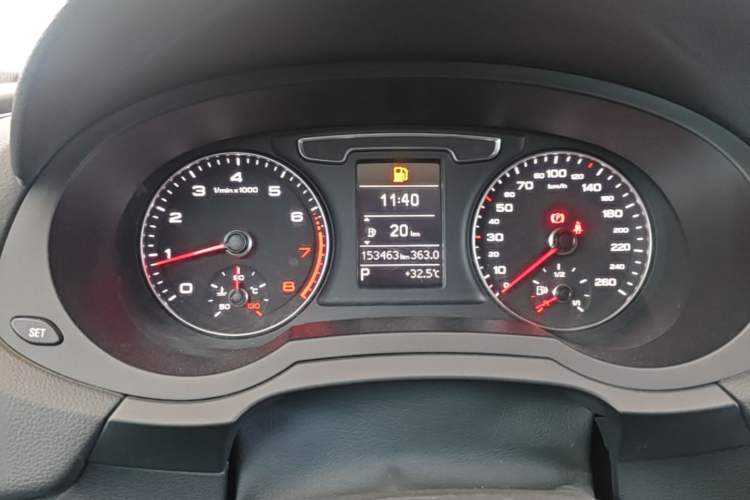 Used Audi Q3 2018 30th Anniversary Edition 30 TFSI Style Model Instrument Cluster