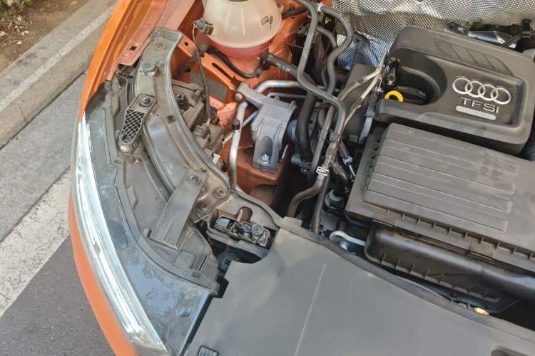Used Audi Q3 2018 30th Anniversary Edition 30 TFSI Style Model Engine Bay Right