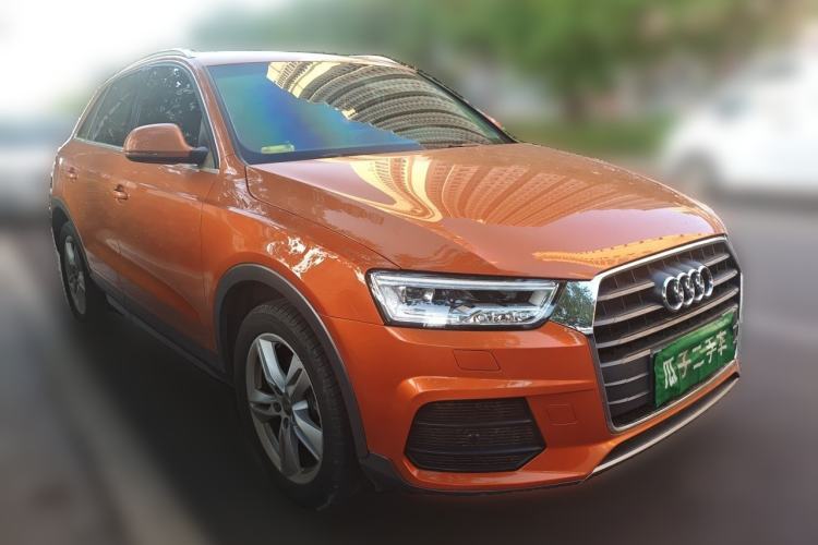 Used Audi Q3 2018 30th Anniversary Edition 30 TFSI Style Model Front Right 45 Deg