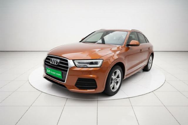 Używany Audi Q3 2018 30th Anniversary Edition 30 TFSI Fashion Model