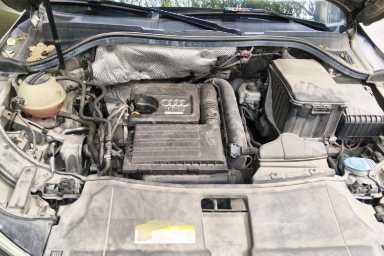 Used Audi Q3 2018 30th Anniversary Edition 30 TFSI Fashion Model Engine Bay