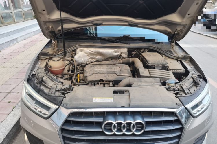 Used Audi Q3 2018 30th Anniversary Edition 35 TFSI Fashion Model Engine Bay Right