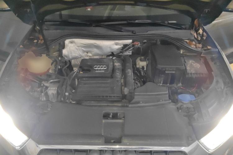 Used Audi Q3 2018 30th Anniversary Edition 30 TFSI Fashion Model Engine Bay