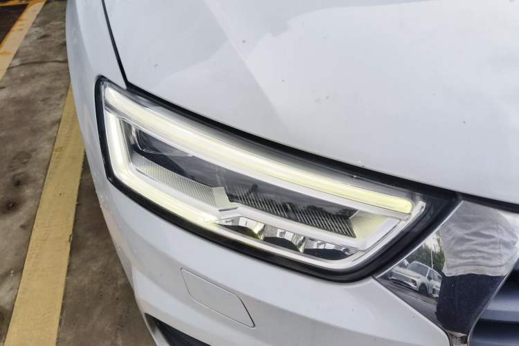 Used Audi Q3 2018 30th Anniversary Edition 30 TFSI Fashion Model Exterior 6