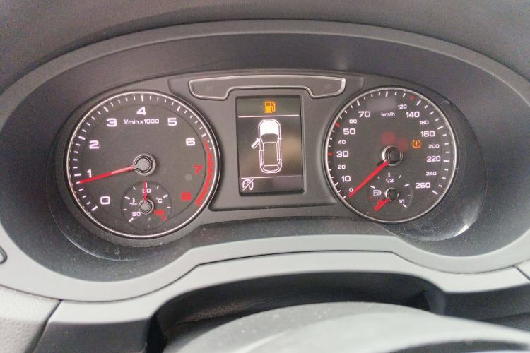Used Audi Q3 2018 30th Anniversary Edition 30 TFSI Fashion Model Instrument Cluster