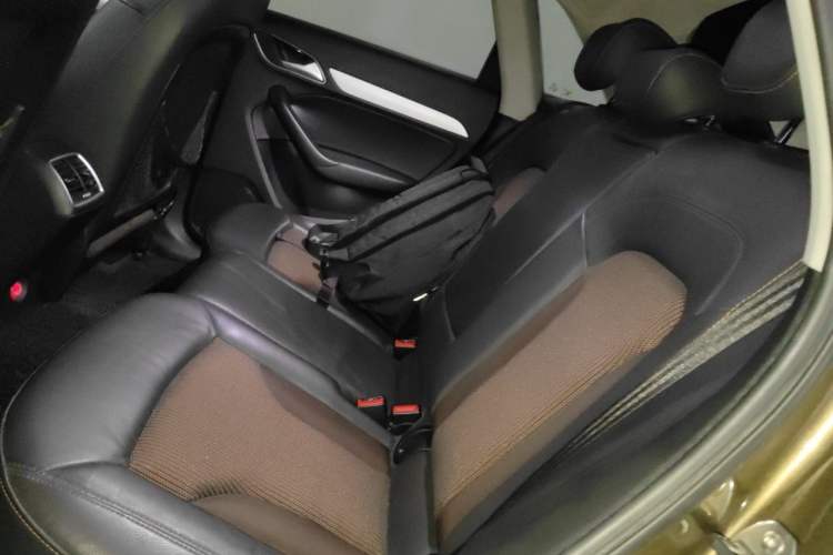 Used Audi Q3 2018 30th Anniversary Edition 30 TFSI Fashion Model Left Rear Seat