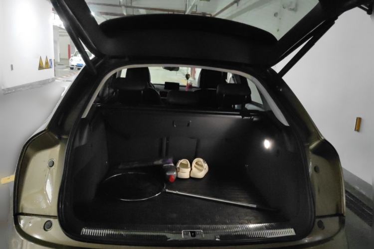 Used Audi Q3 2018 30th Anniversary Edition 30 TFSI Fashion Model Trunk