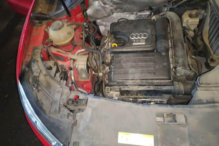 Used Audi Q3 2018 30th Anniversary Edition 30 TFSI Standard Model Engine Bay Right