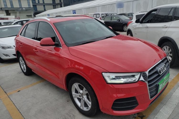 Used Audi Q3 2018 30th Anniversary Edition 35 TFSI Fashion Model Front Right 45 Deg