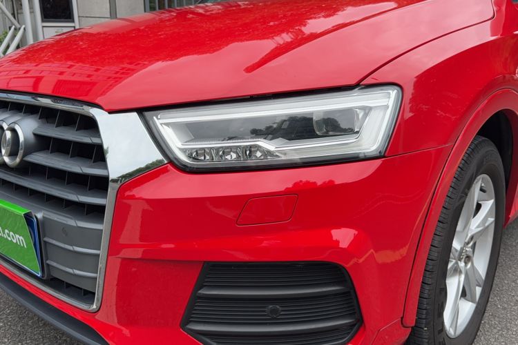 Used Audi Q3 2018 30th Anniversary Edition 35 TFSI Fashion Model Left Front Headlight